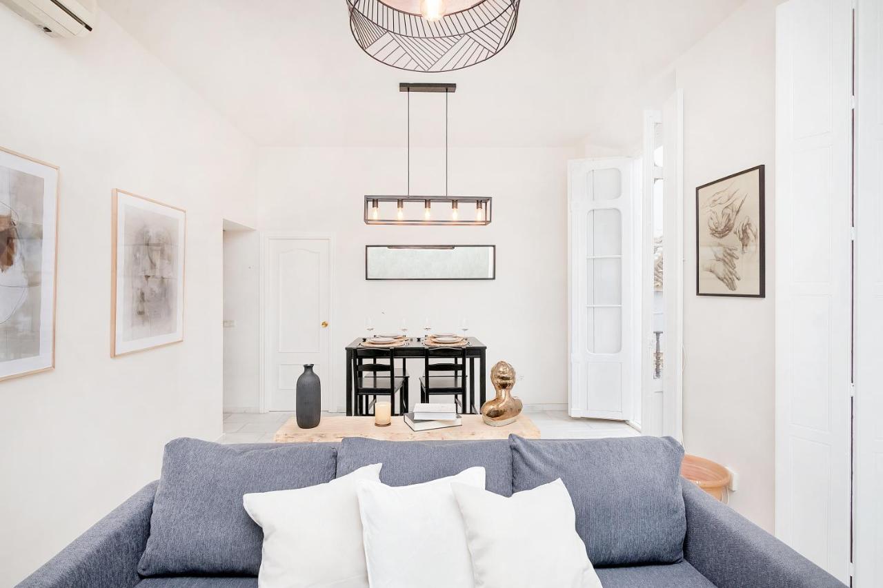 Apartament Bhost - New Street 13 Malaga Zewnętrze zdjęcie