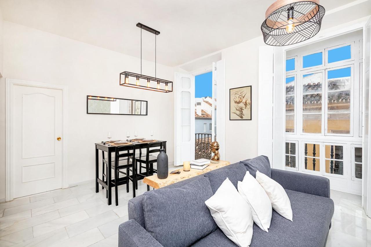 Apartament Bhost - New Street 13 Malaga Zewnętrze zdjęcie